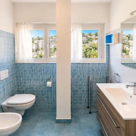Xenia - 3 At Via Privata Palme 32 *